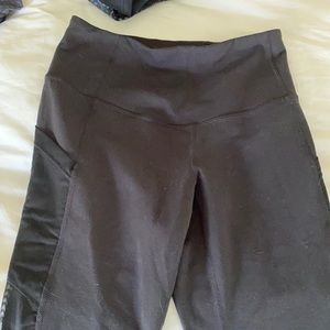 Zella black leggings